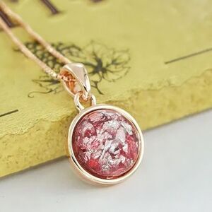 🖤 Pink Round Crystal Necklace